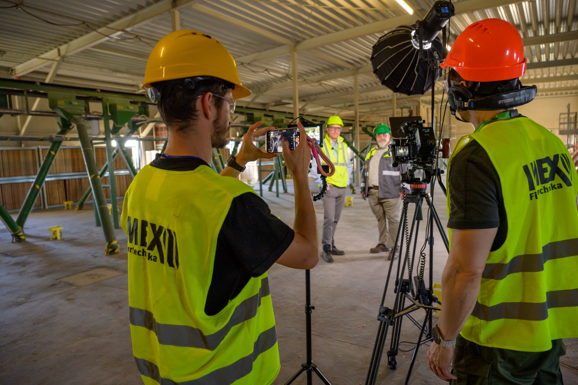 IMEX és Donaldson – Három forgatási nap. Két porleválasztó-projekt. Egy videó.